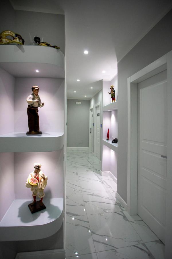 نابولي Lady Mary'S Luxury Suites المظهر الخارجي الصورة